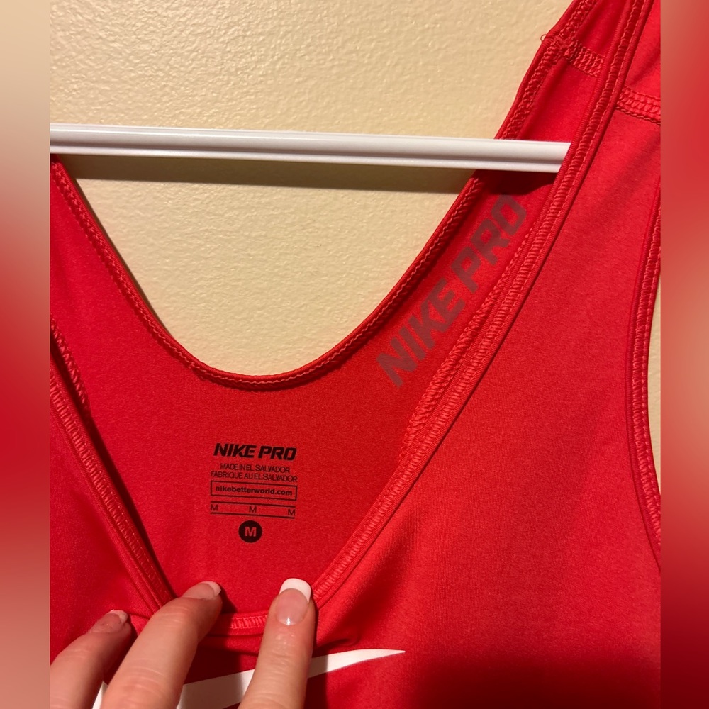 Nike DriFit Racer Back Tank - Picture 3 of 4
